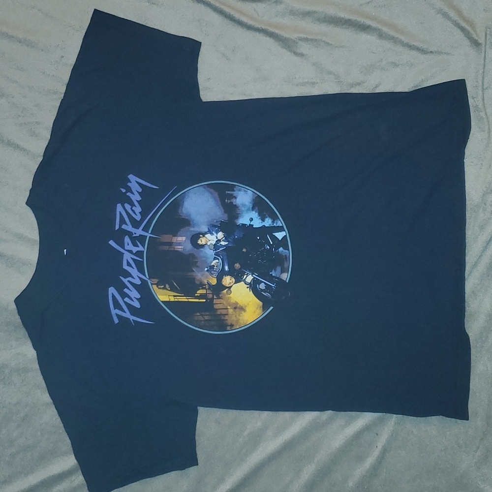 Prince mens graphic tee